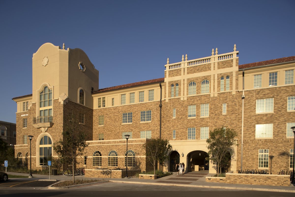 Texas Tech West Village Student Housing Complex - Whiting-Turner