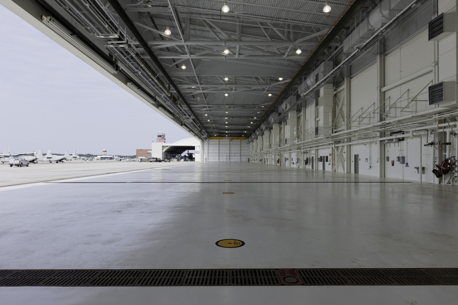 Aircraft Maintenance Hangar at MCAS New River - Whiting-Turner