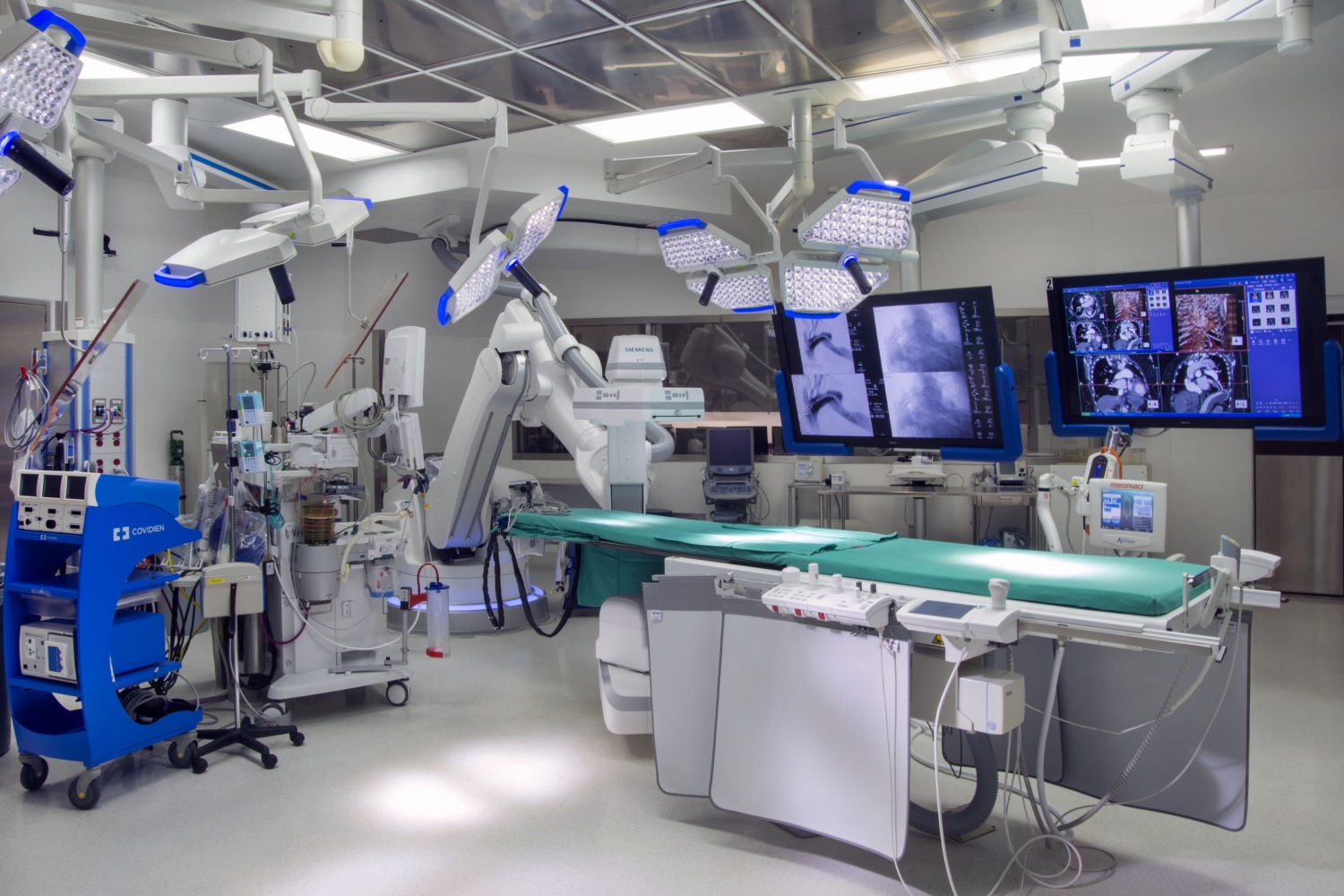 Cleveland Clinic Hybrid Operating Rooms - Whiting-Turner